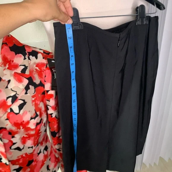 Le Suit pink, red, and Black Floral Blazer and skirt set women’s size 8 NWT - Picture 8 of 17